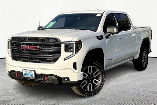 2022 GMC Sierra 1500 AT4