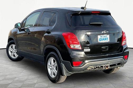 Gb0 2020 Chevrolet Trax LS