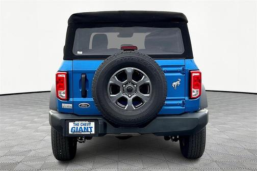 2021 Ford Bronco Base