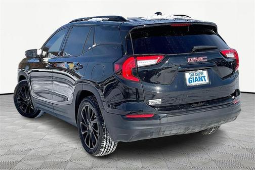 2023 GMC Terrain SLT