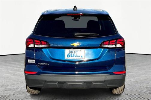 2023 Chevrolet Equinox LS