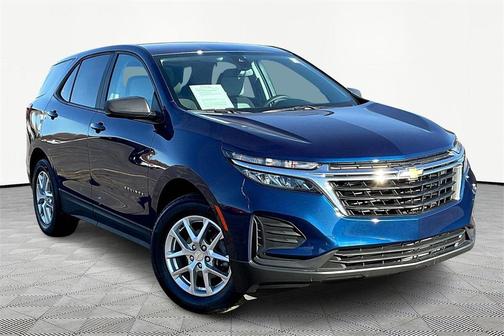 2023 Chevrolet Equinox LS