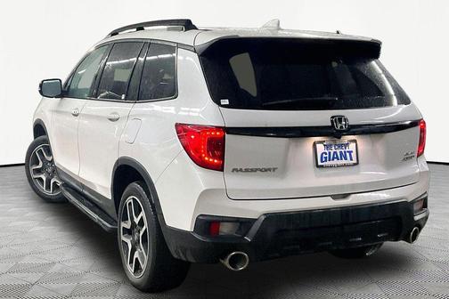 2023 Honda Passport AWD Elite