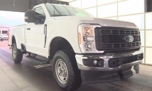 OXFORD WHITE 2023 Ford F-250 XL