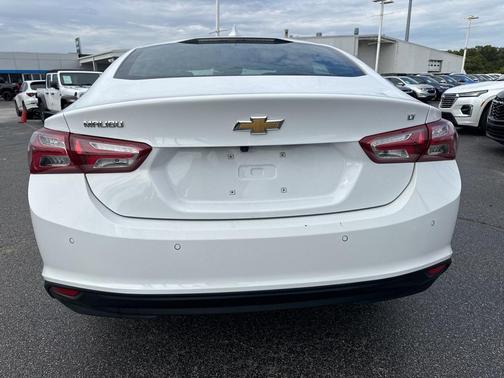 2024 Chevrolet Malibu FWD 2LT