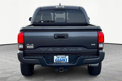 2022 Toyota Tacoma SR