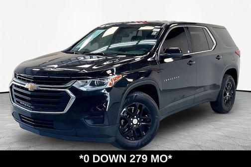 Black Metallic 2021 Chevrolet Traverse LS