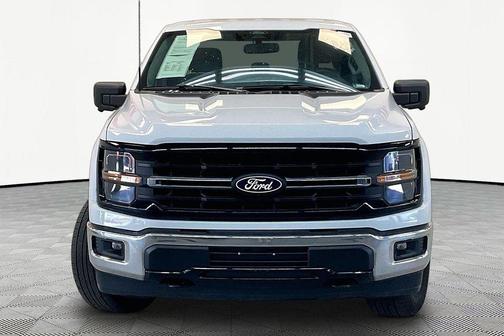 Oxford White 2024 Ford F-150 XLT