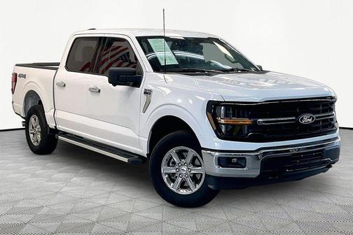 Oxford White 2024 Ford F-150 XLT
