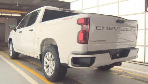 Summit White 2023 Chevrolet Silverado 1500 Custom
