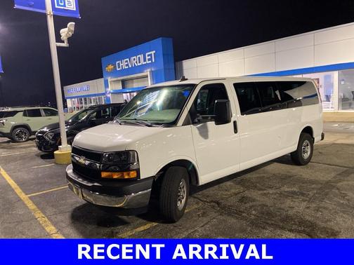 2018 Chevrolet Express 3500 LT