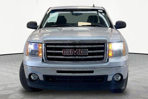 Quicksilver Metallic 2013 GMC Sierra 1500 SLE1