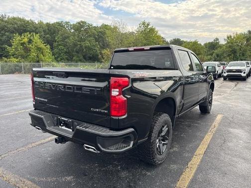 2025 Chevrolet Silverado 1500 Custom Trail Boss