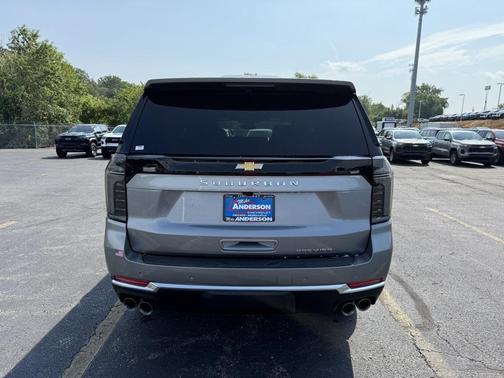2025 Chevrolet Suburban Premier