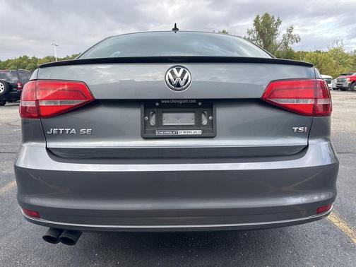 2015 Volkswagen Jetta 1.8T SE