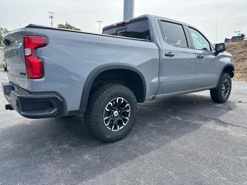 2024 Chevrolet Silverado 1500 ZR2