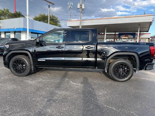 2022 GMC Sierra 1500 Elevation
