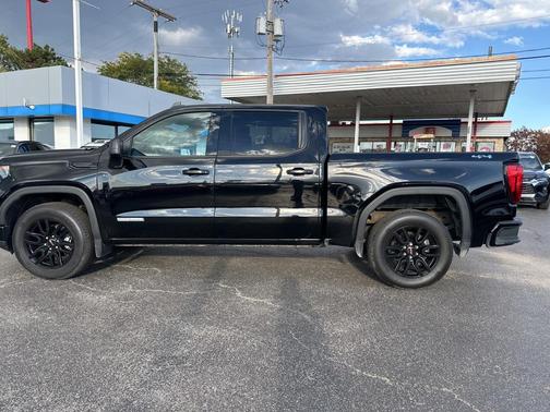 2022 GMC Sierra 1500 Elevation