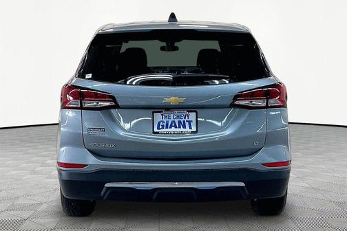 Sterling Gray Metallic 2023 Chevrolet Equinox 1LT