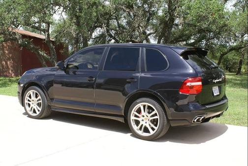 Basalt Black Metallic 2008 Porsche Cayenne GTS