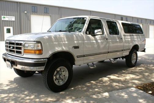 1997 Ford F-250 XLT Crew Cab H/D