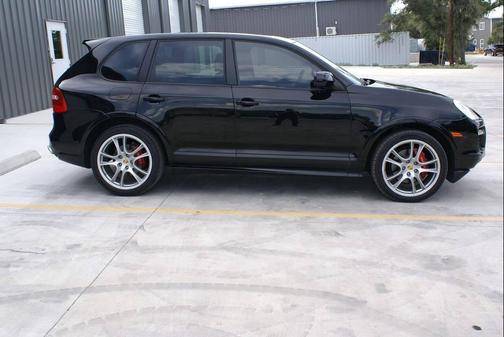 2009 Porsche Cayenne GTS
