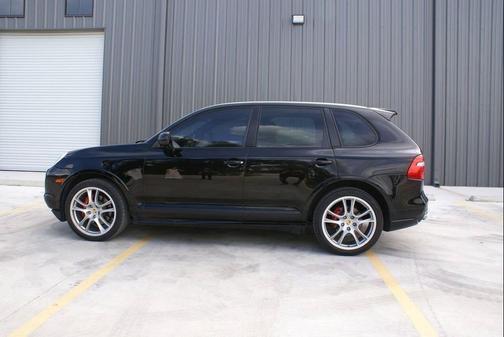 2009 Porsche Cayenne GTS