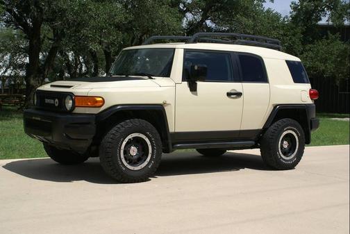 2010 Toyota FJ Cruiser Base