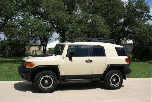 2010 Toyota FJ Cruiser Base
