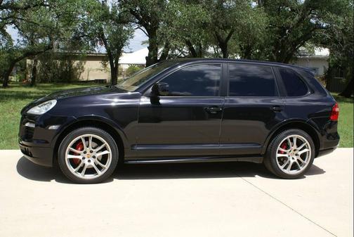 Basalt Black Metallic 2008 Porsche Cayenne GTS
