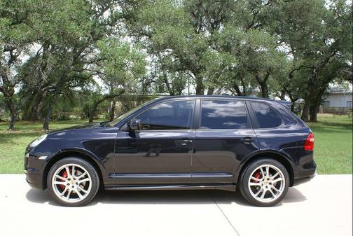 Basalt Black Metallic 2008 Porsche Cayenne GTS