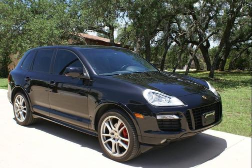 2009 Porsche Cayenne GTS