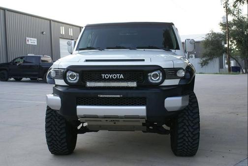 2012 Toyota FJ Cruiser Base