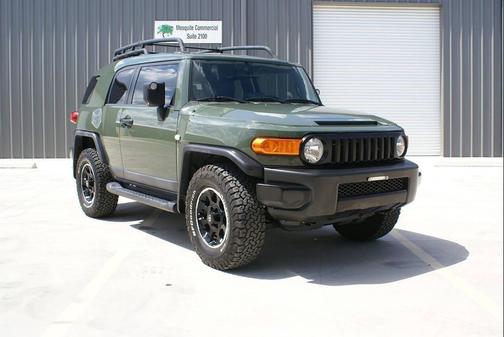 2012 Toyota FJ Cruiser Base