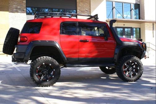 2012 Toyota FJ Cruiser Base