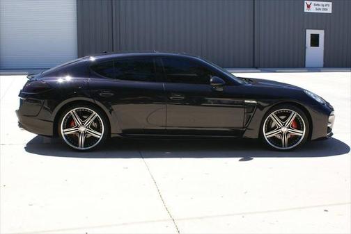 2011 Porsche Panamera 4S