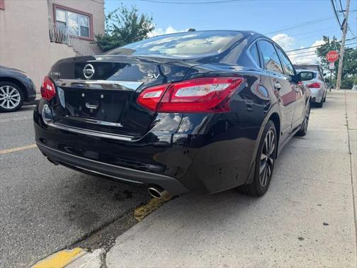 2017 Nissan Altima 2.5 SV