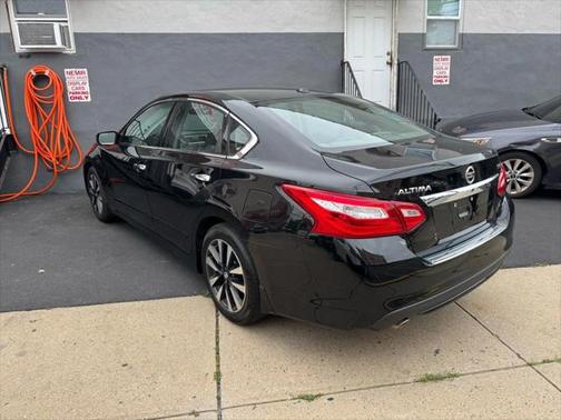 2017 Nissan Altima 2.5 SV