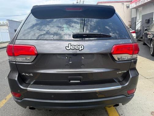 Gray 2014 Jeep Grand Cherokee Limited