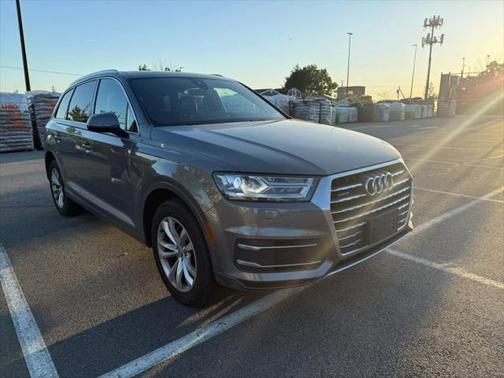 2018 Audi Q7 2.0T Premium Plus