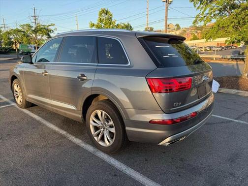 2018 Audi Q7 2.0T Premium Plus