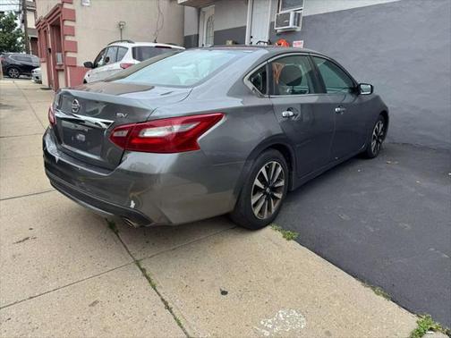 2018 Nissan Altima 2.5 SV