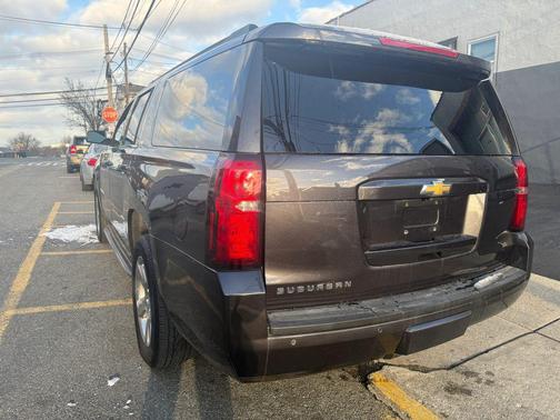 2015 Chevrolet Suburban 1500 LT