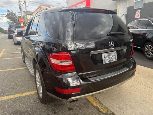 2010 Mercedes-Benz M-Class 4MATIC