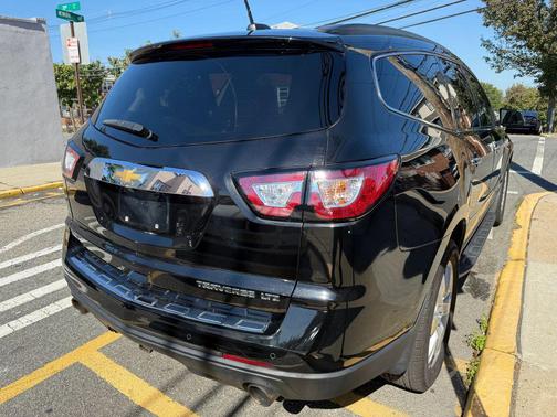 2016 Chevrolet Traverse LTZ