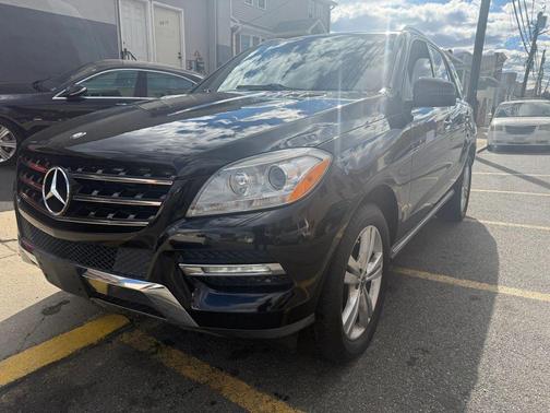 2013 Mercedes-Benz M-Class 4MATIC