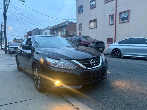 2016 Nissan Altima 2.5 SV