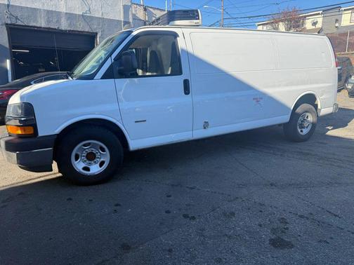 2016 Chevrolet Express 3500 Diesel