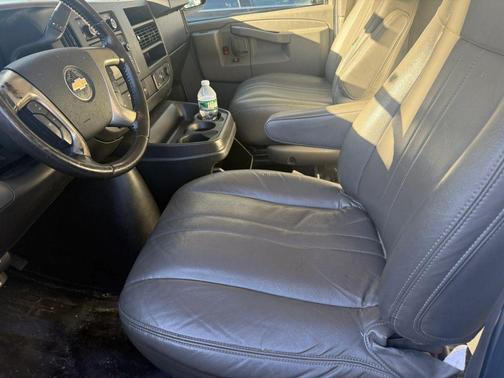 2016 Chevrolet Express 3500 Diesel