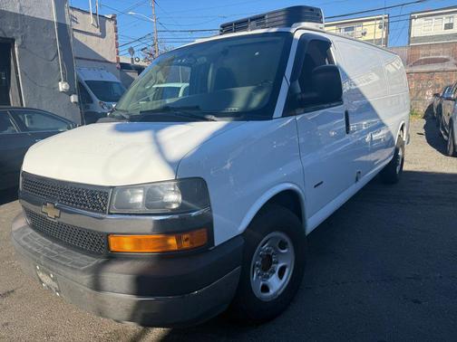 2016 Chevrolet Express 3500 Diesel